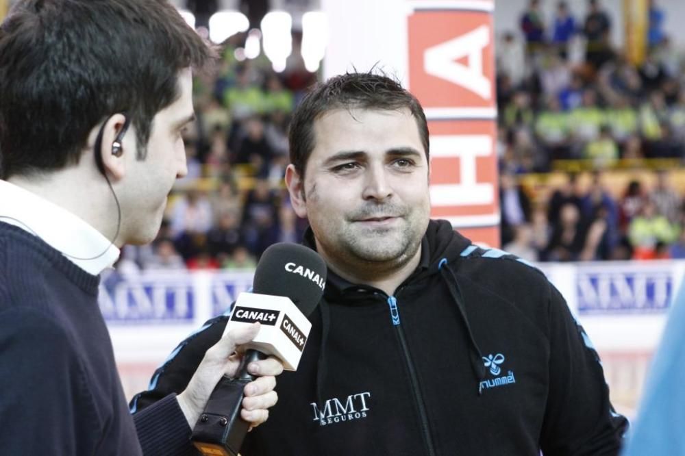 García Valiente, el entrenador de los éxitos del B