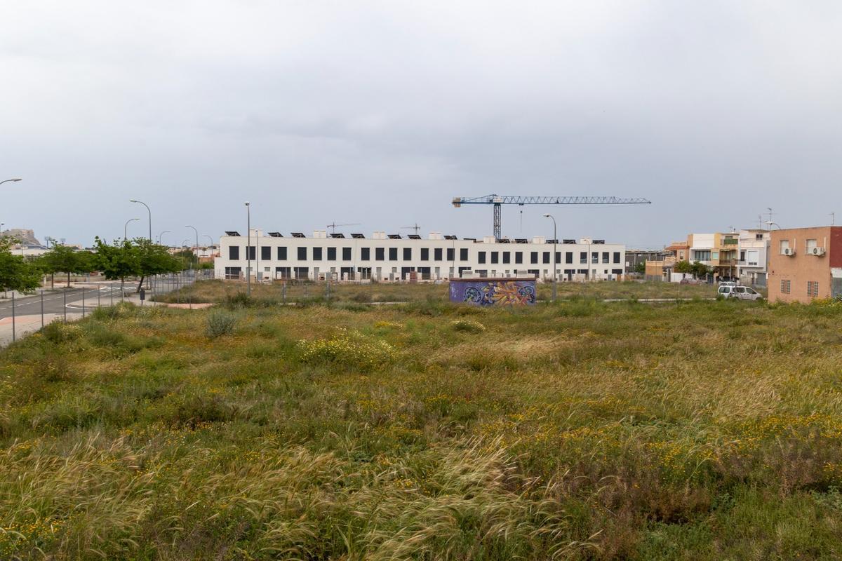 Una de las promociones de viviendas que se están construyendo en el alicantino barrio de Rabasa a través del Plan Vive