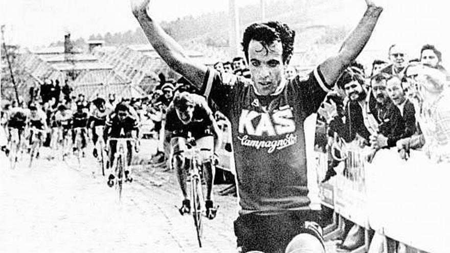 El secreto de Cima, la estrella del ciclismo asturiano que acabó recibiendo al Papa y a Julio Iglesias: &quot;Me levantaba a las cinco para desayunar chuleta; y nunca tomé barritas energéticas&quot;