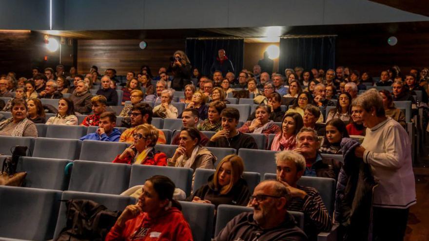 «Testemuñas dunha Illa», el relato de un acontecimiento | IÑAKI ABELLA