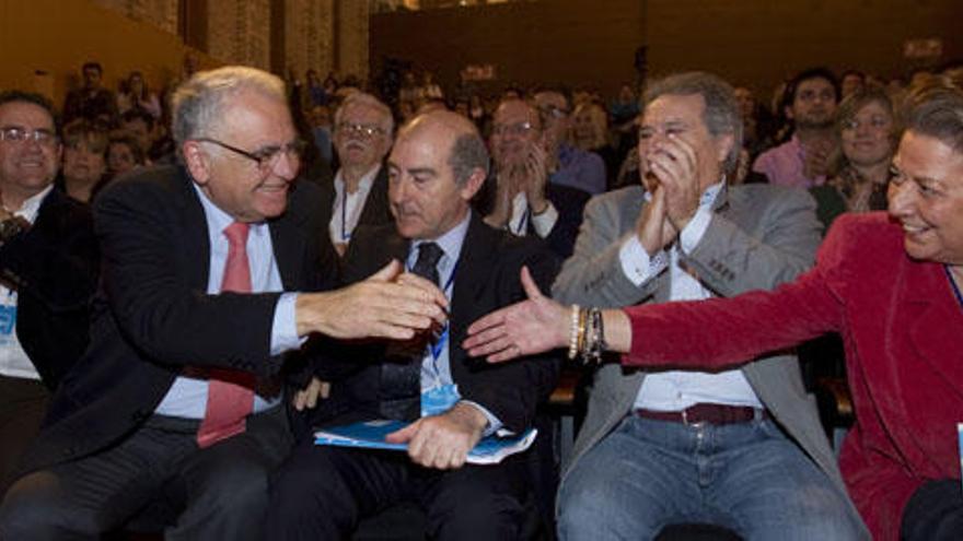 El delito electoral salpicará a González Pons, Camps y cien cargos del PP de Valencia