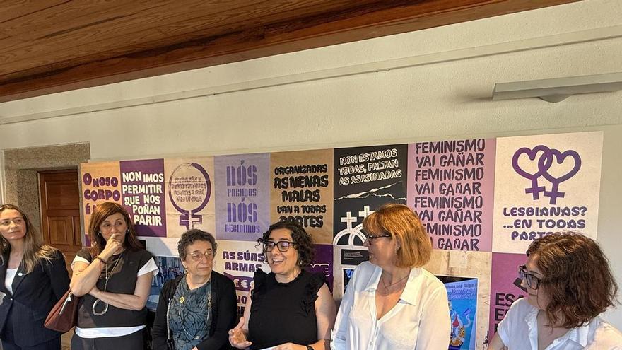 Unha mostra celebra os 50 anos do movemento feminista organizado en Galicia baixo o lema "Eu tamén navegar"