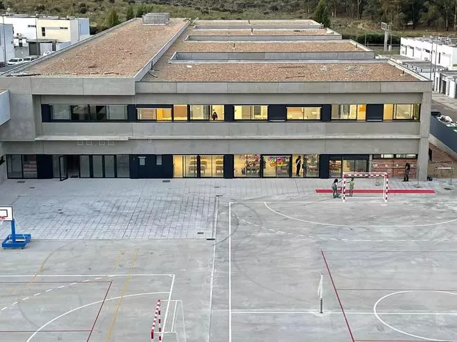 La madre de uno de los niños que se escaparon del colegio: "Son muy pequeños para explicar lo que ha pasado, mi hijo ni siquiera sabe hablar"