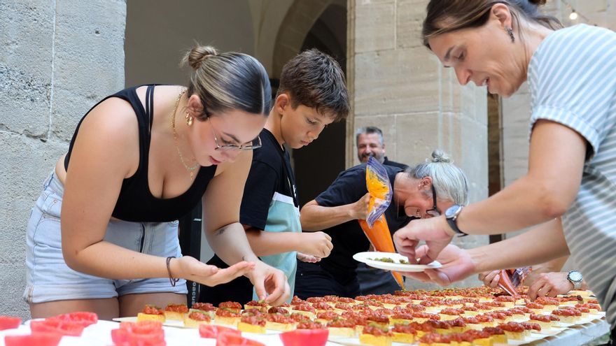 Les millors imatges del sopar de la Festa del Tomàquet, a Manresa