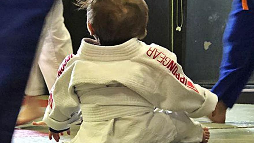 Infant que encara no camina | CLUB JUDO SANTPEDOR