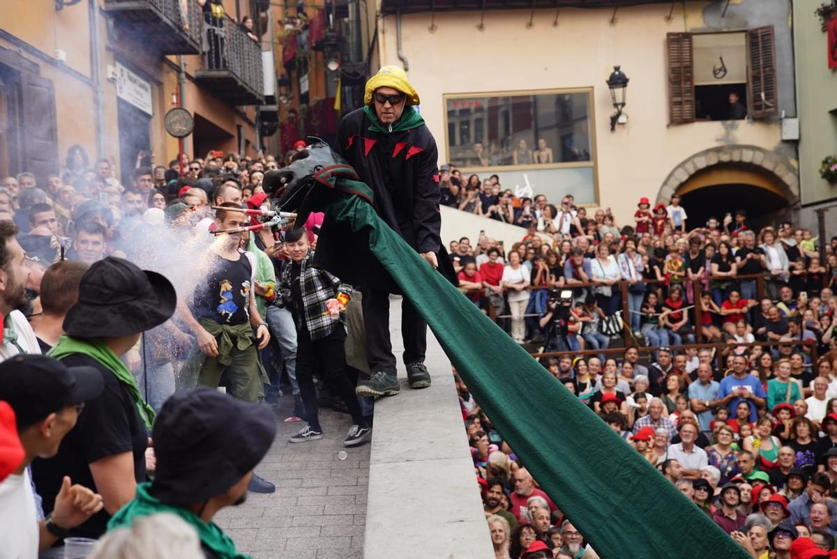 El Passacarrers de Patum d'aquest dissabte al vespre, en imatges