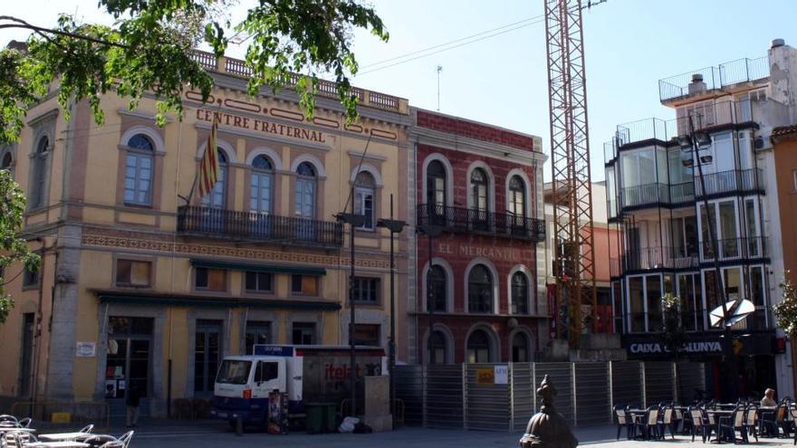 El govern de Palafrugell vol concentrar les terrasses de la plaça Nova en un mateix sector