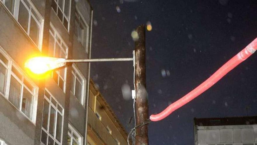 Poste que permanece en la calle Atocha Alta.