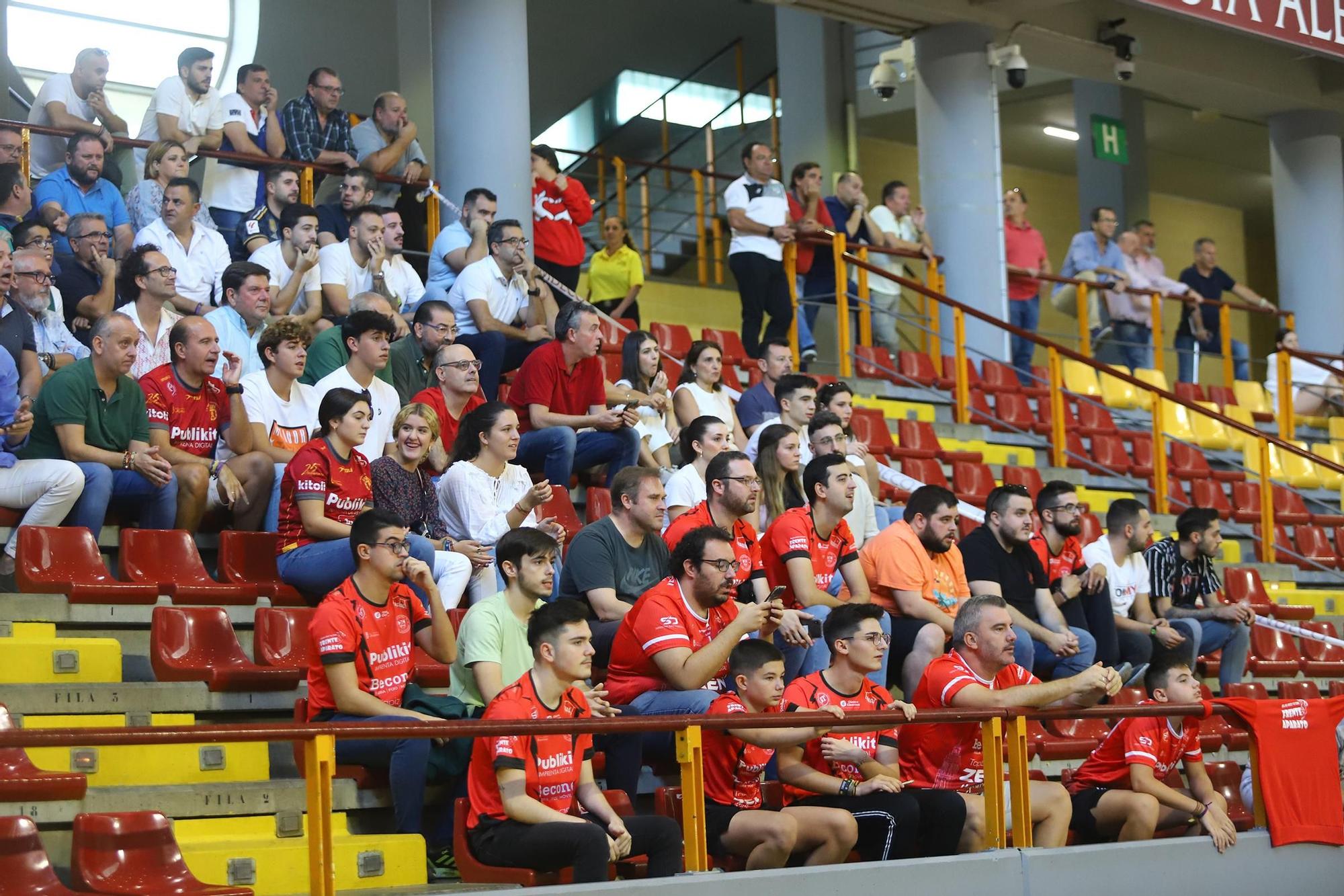 El derbi Córdoba Futsal B - Beconet Bujalance, en imágenes