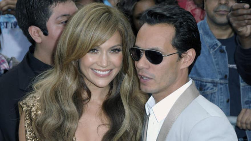 Jennifer Lopez y Marc Anthony en una foto de archivo.