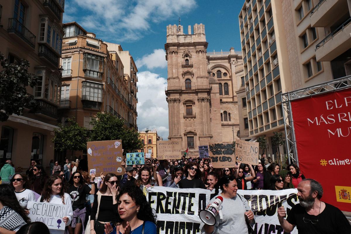 Manifestación por la celebración del 8M.