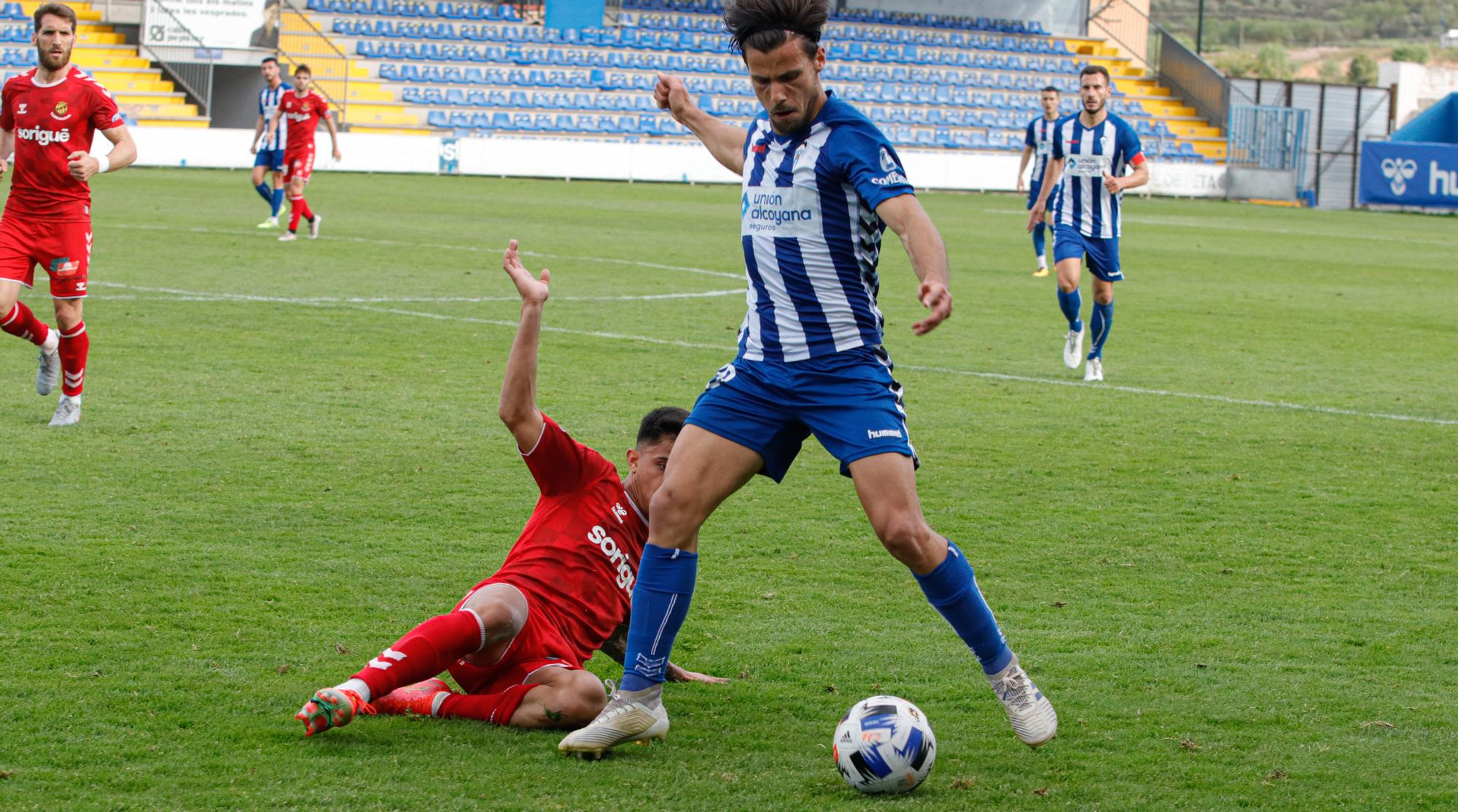 El Alcoyano suma un punto que sabe a poco ante el Nàstic (1-1)