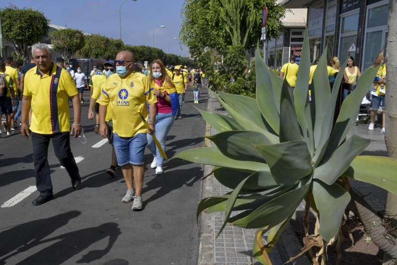 El derbi vuelve al estadio con aficionados