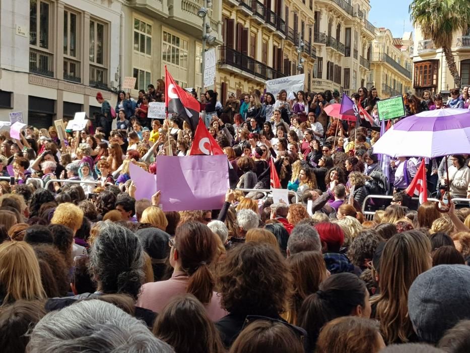 Concentración del 8-M en la plaza de la Constitución.