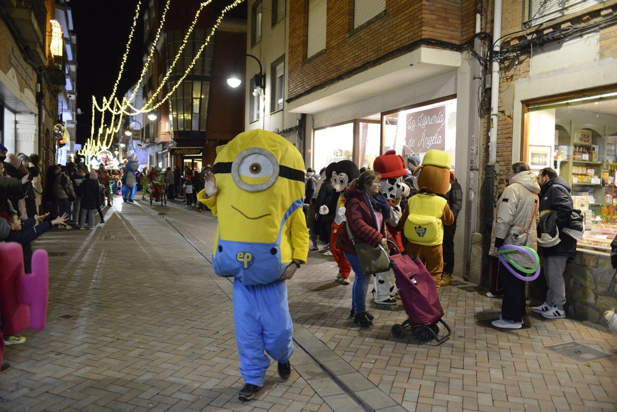 GALERÍA | Papá Noel anticipa su visita a Benavente