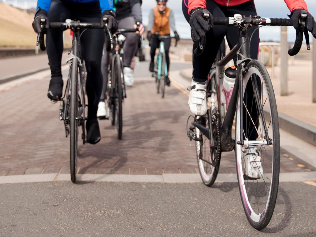 L’Ajuntament de Vilanova i la Geltrú impulsa una campanya per promocionar el ciclisme en carretera femení L’Ajuntament de Vilanova i la Geltrú impulsa una campanya per promocionar el ciclisme en carretera femení