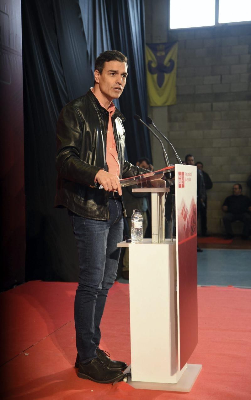 Pedro Sánchez celebra la Fiesta de la Rosa en Ayerbe