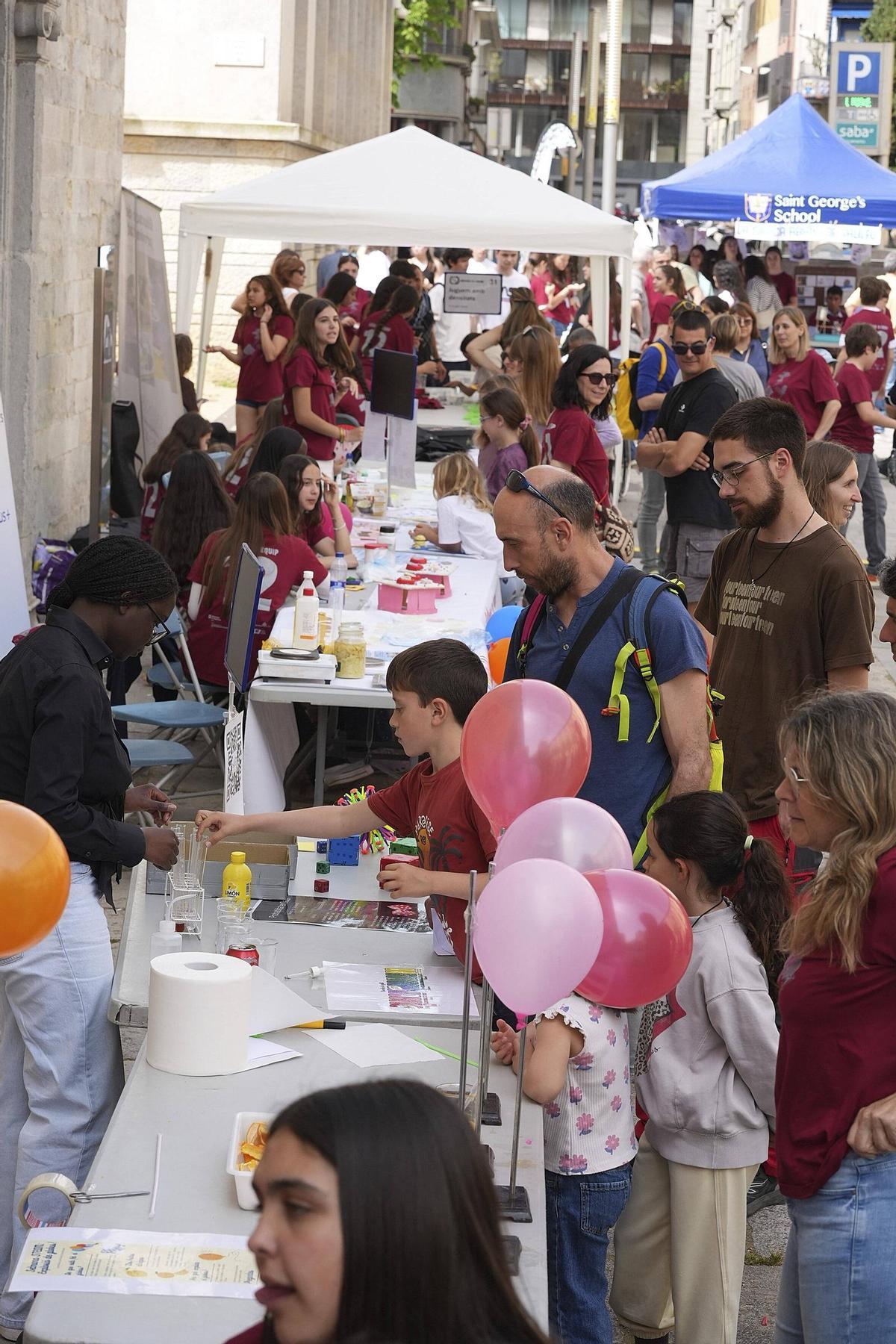 Les imatges de la 12a edició de la Fira Ciència en Equip a Girona