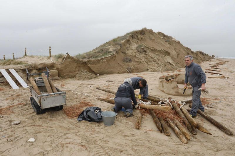 Desperfectos del temporal en las playas del Perellonet y El Saler.