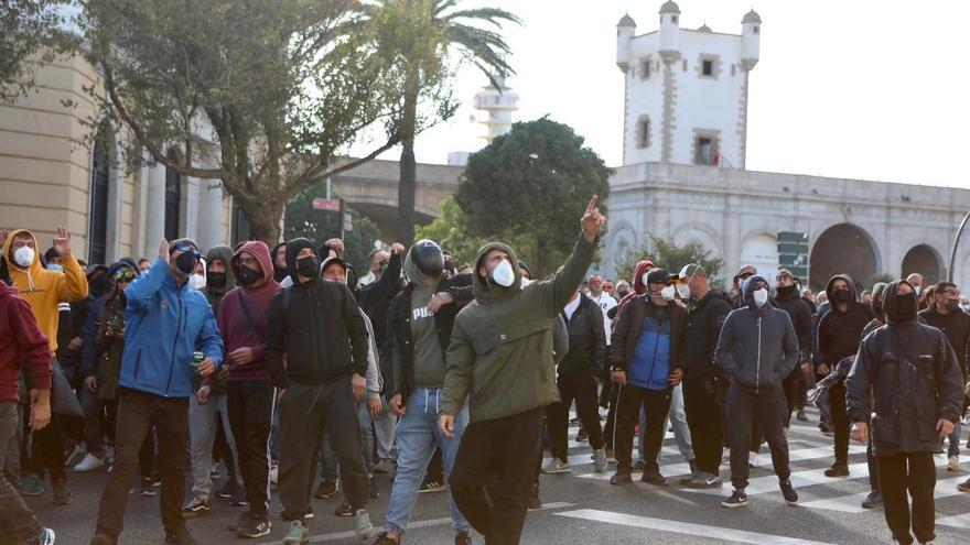 Preacuerdo de sindicatos y patronal en la huelga del metal en Cádiz