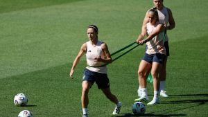 Último entrenamiento de España previo al cierre de fase de grupos ante Italia