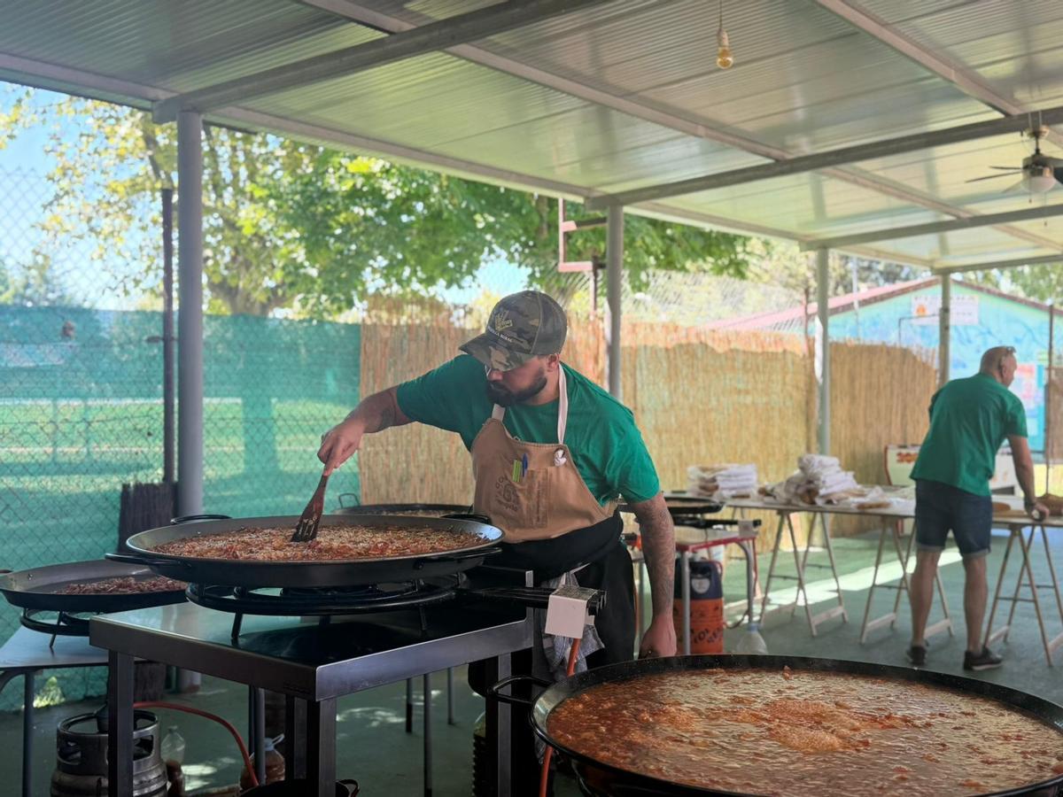 320 platos de arroz por Anastasio