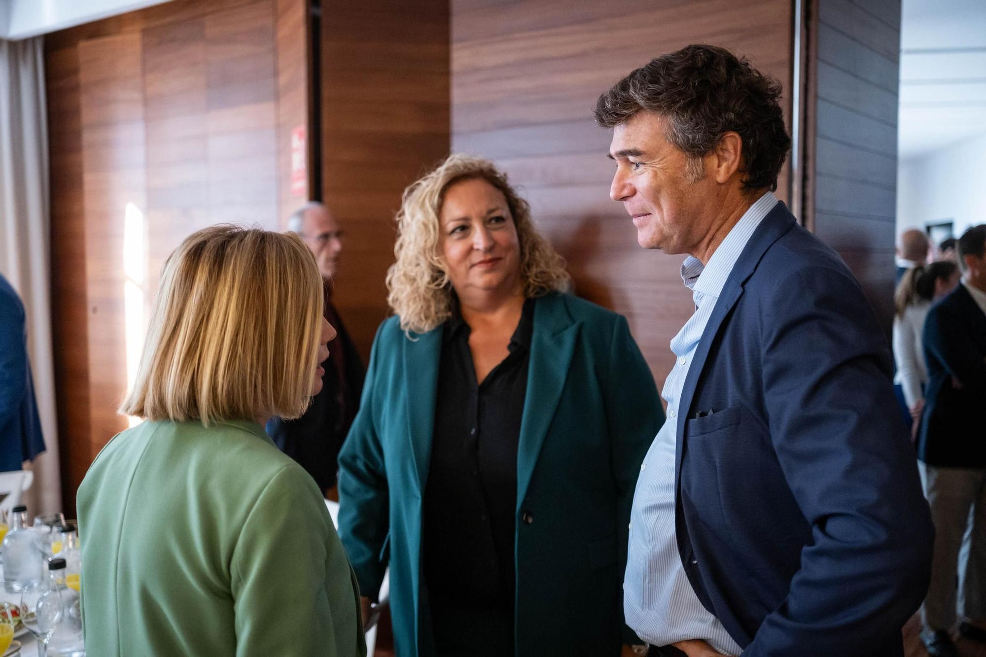 Foro con Manuel Domínguez