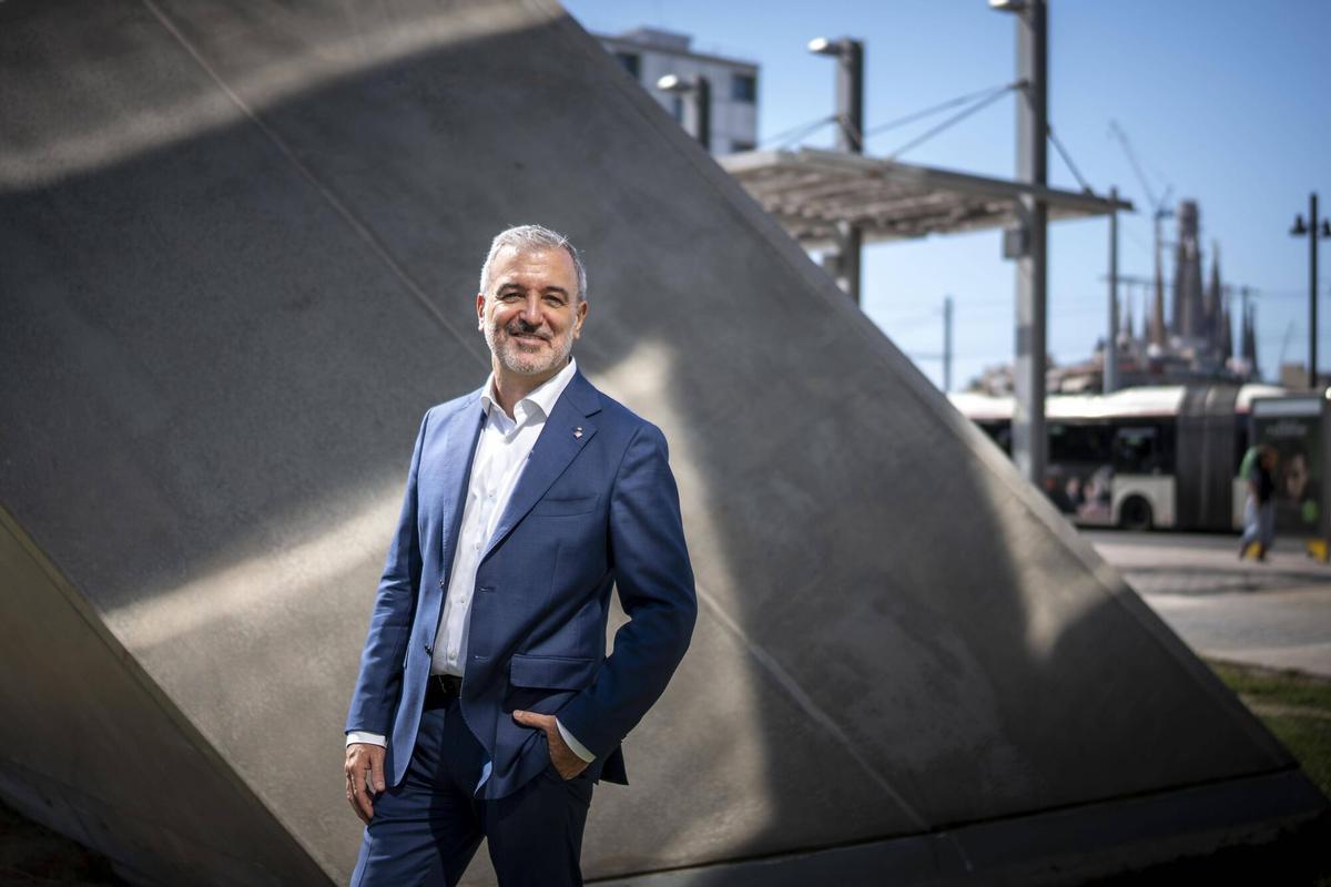 Collboni visita el nuevo parque de Glòries