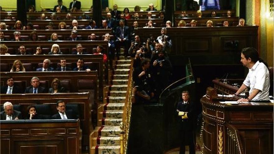 El líder de la formació morada, Pablo Iglesias, s&#039;estrenava ahir en un debat d&#039;investidura al Congrés.
