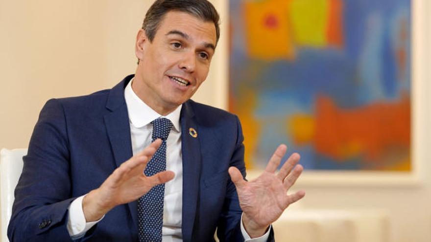 Pedro Sánchez analiza la situación económica