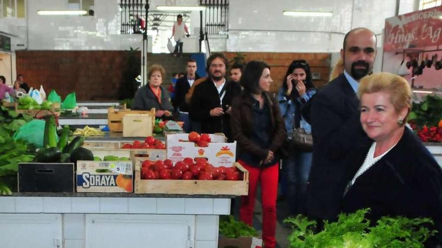 Zona de la plaza de abastos de Vilagarcía que va a someterse a un profundo lavado de cara. // Iñaki Abella