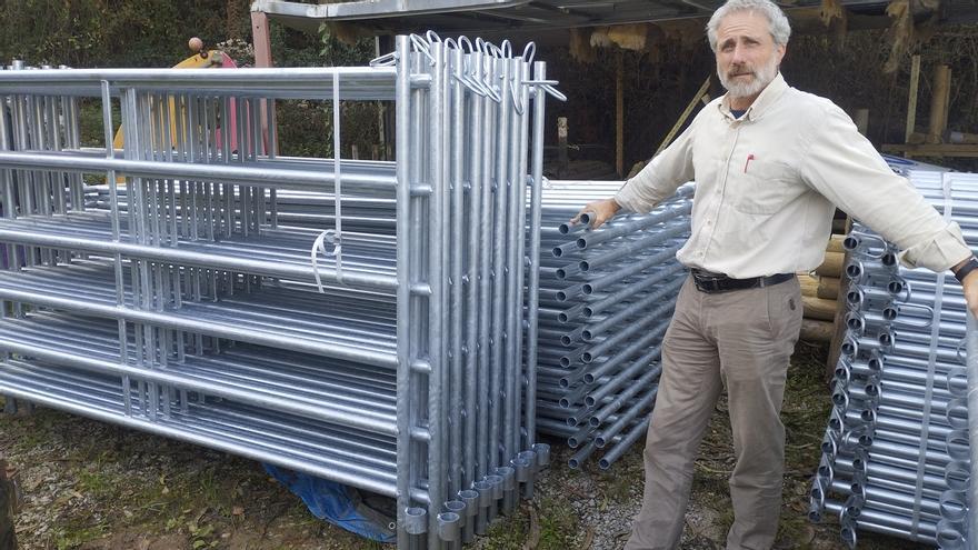 El gobierno de Llanes denuncia insultos y amenazas contra un concejal en la muestra ganadera de Porrúa