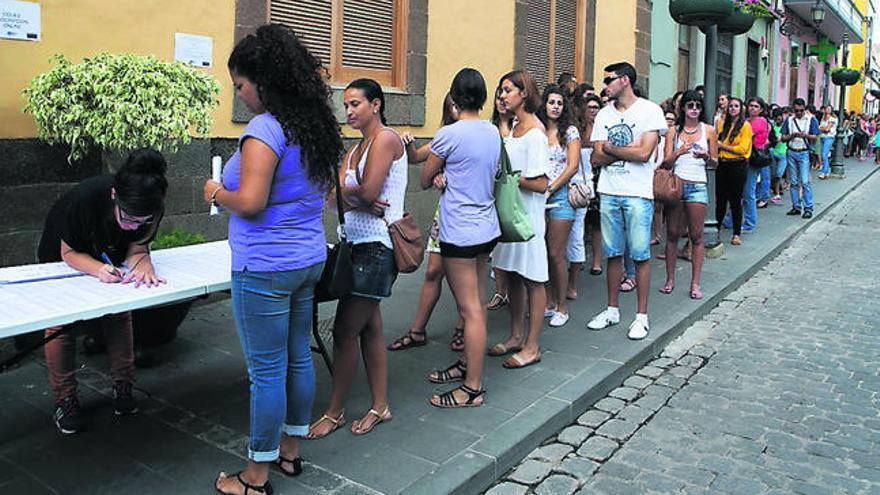 Figurantes de primera y última