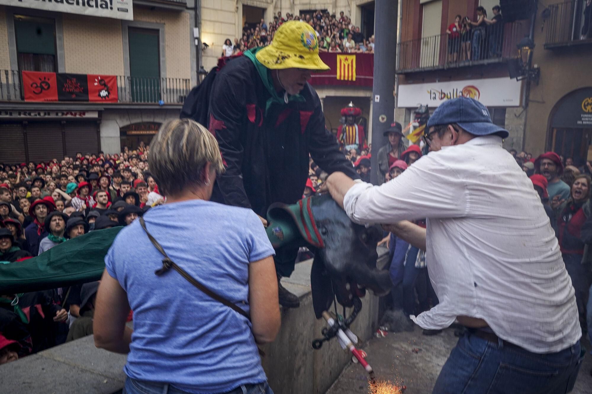 Incident a l&#039;inici del passacarrers de Patum de dissabte