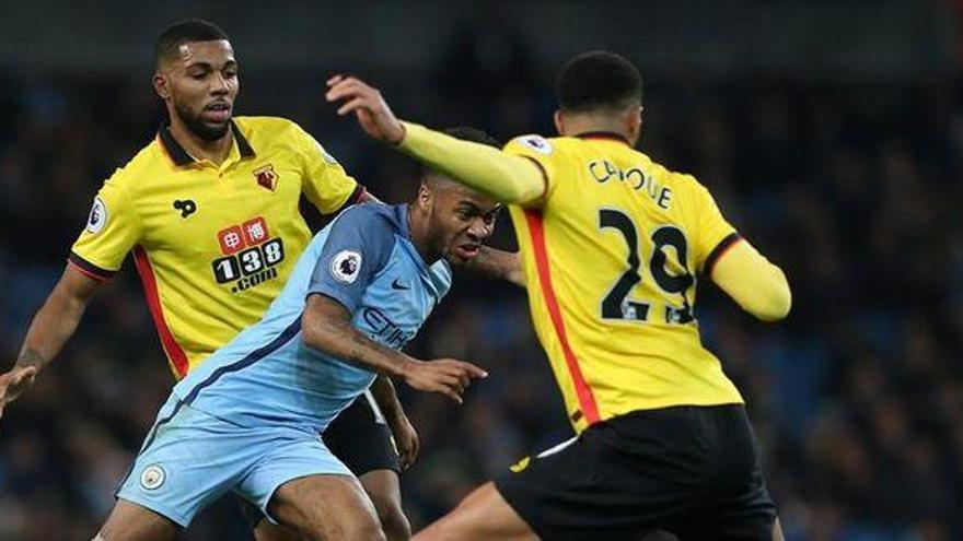 El Villarreal avanza en el traspaso de Capoue con el Watford