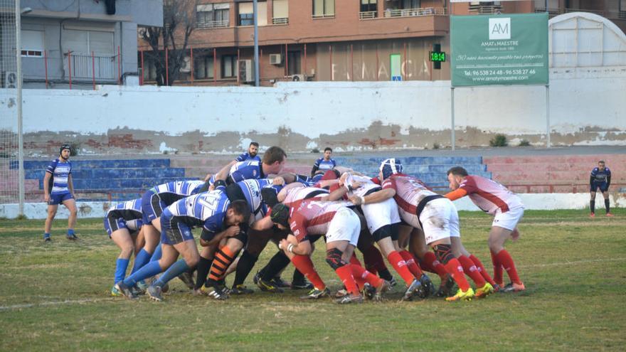 Imagen del duelo entre el Monastil y el Vall d&#039;Uixó.