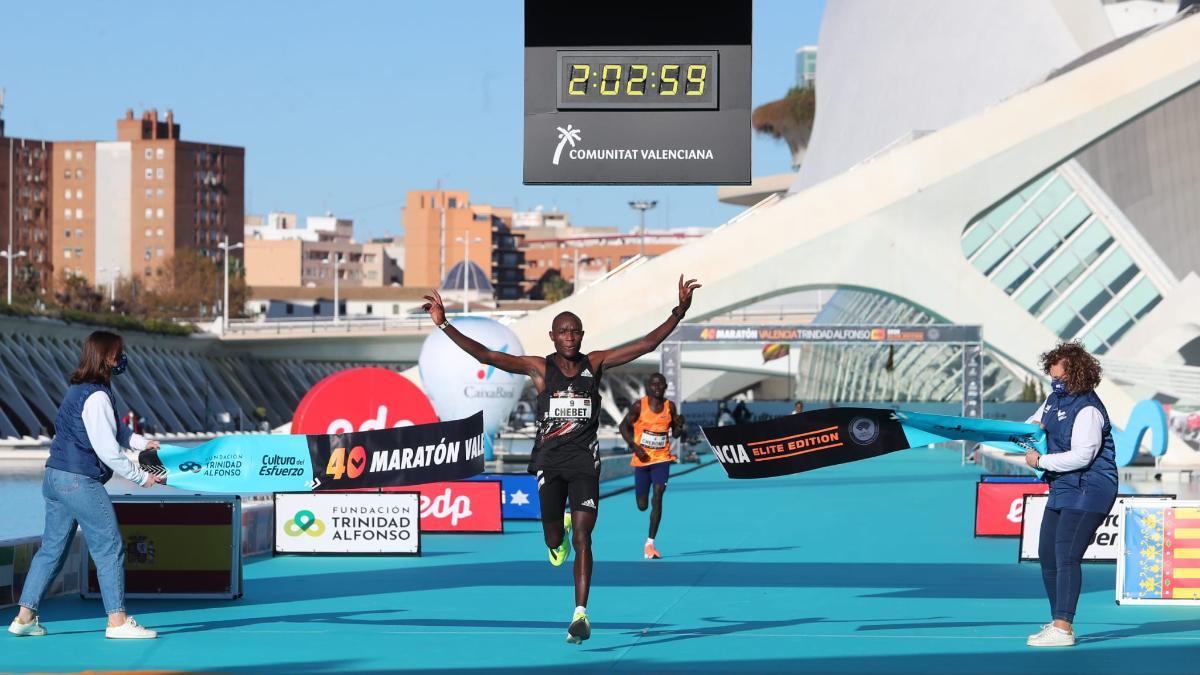 Maratón Valencia 2020: las imágenes del maratón y el Medio Maratón