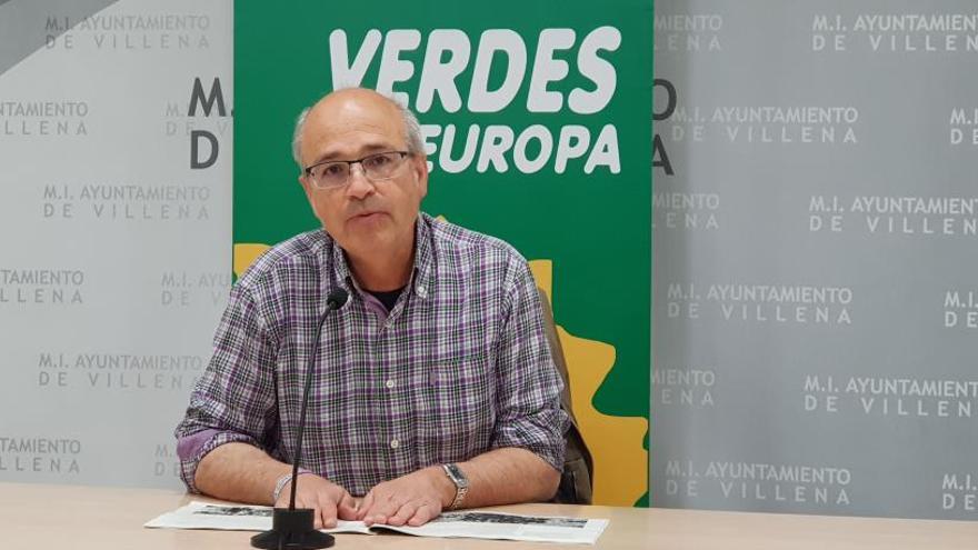 El alcalde Javier Esquembre deja el Ayuntamiento de Villena y vuelve a la consulta