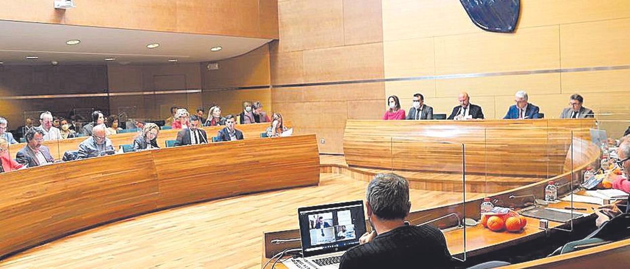 Pleno de la Diputación de València