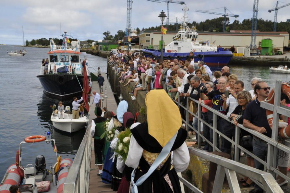 Procesión de Nuestra Señora de la Barca en Navia
