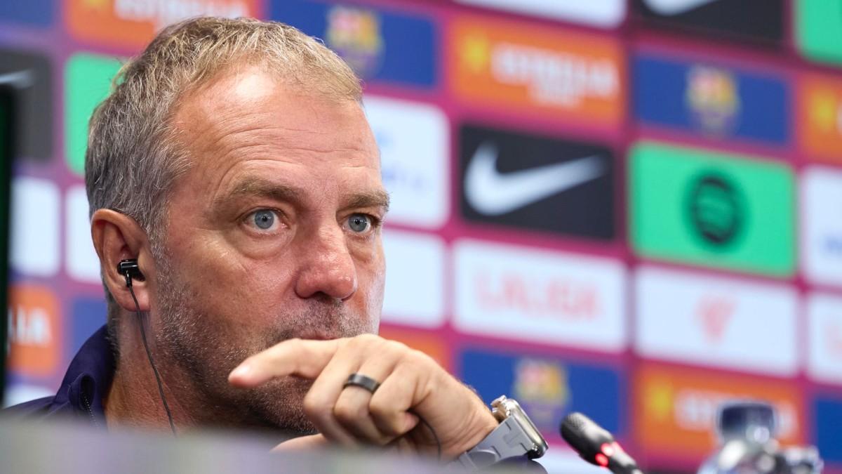 Flick en rueda de prensa