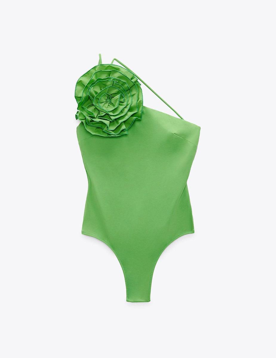 Bañador verde de Zara