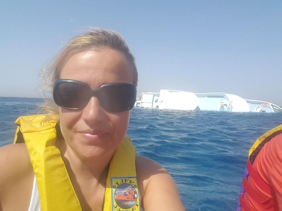 Dos mallorquines se salvan del naufragio  de un crucero en Egipto