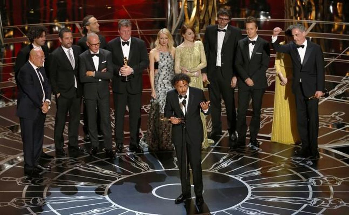 Iñárritu, amb el seu equip.
