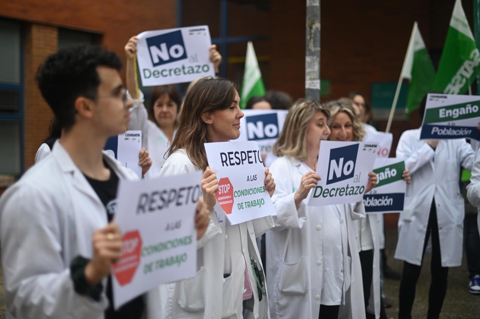 Cemsatse mantiene la huelga y plantea que las urgencias de tarde en Zaragoza las atienda el 061