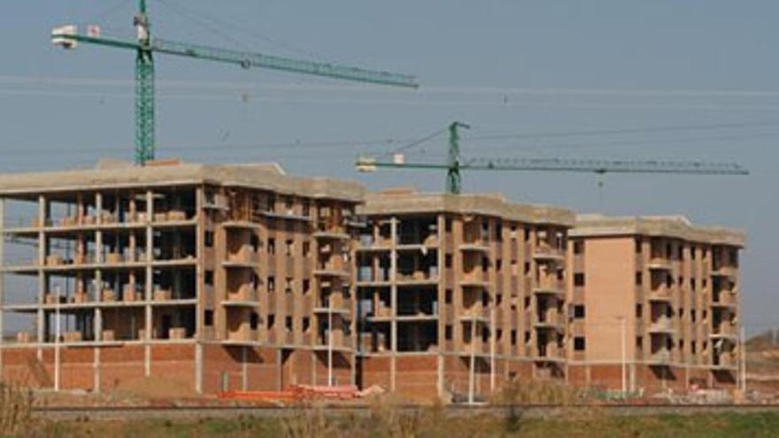 El precio de la vivienda nueva en Extremadura baja un 4,4% en 2008