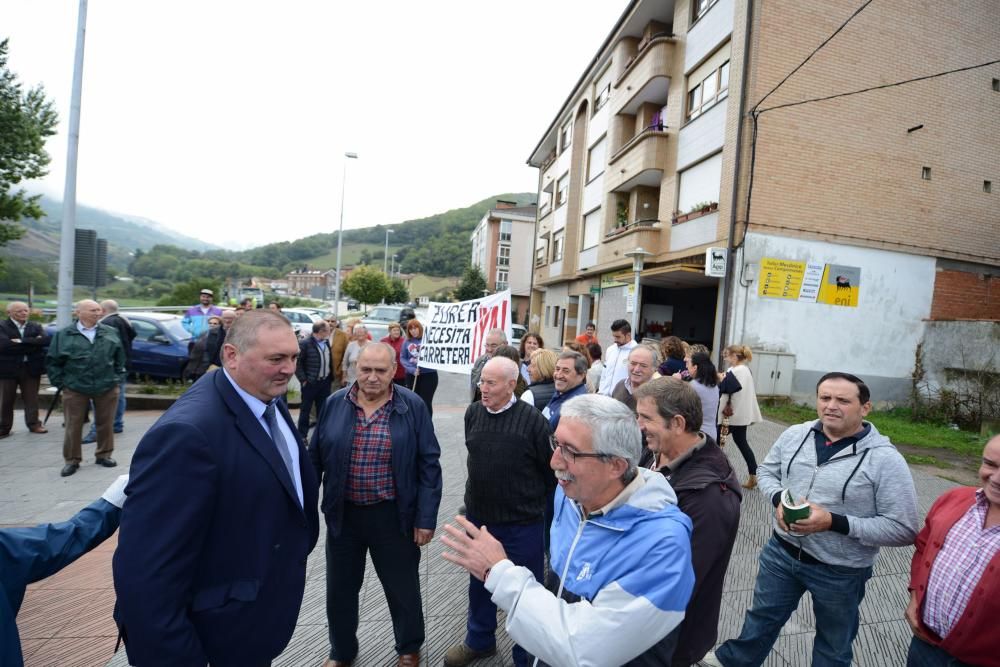 Puesta en marcha del semáforo de Campomanes