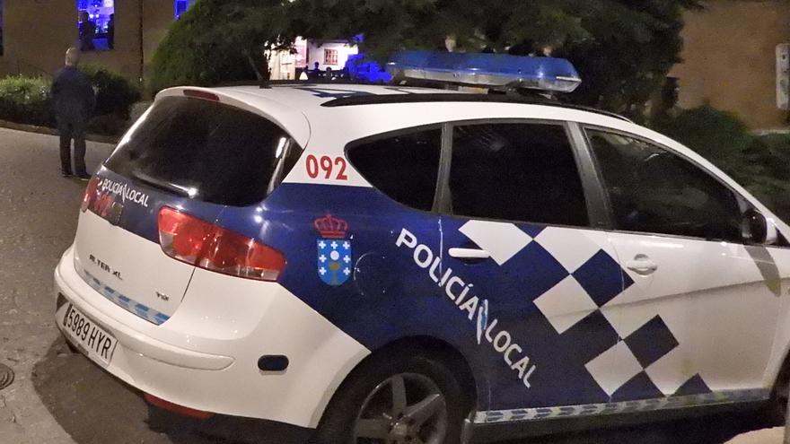 Atropella a un policía al escapar de un control y agrede a otro agente tras intentar huir a pie