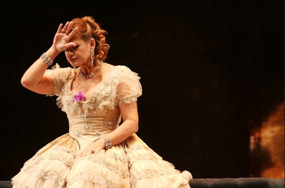 Ensayo general de 'La Traviata' en el Cervantes