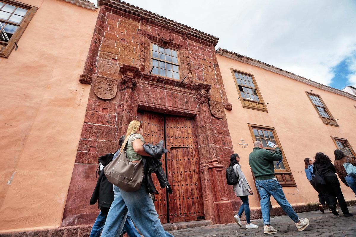 La Laguna presenta la restauración de la histórica Casa del Corregidor La Laguna presenta la restauración de la histórica Casa del Corregidor